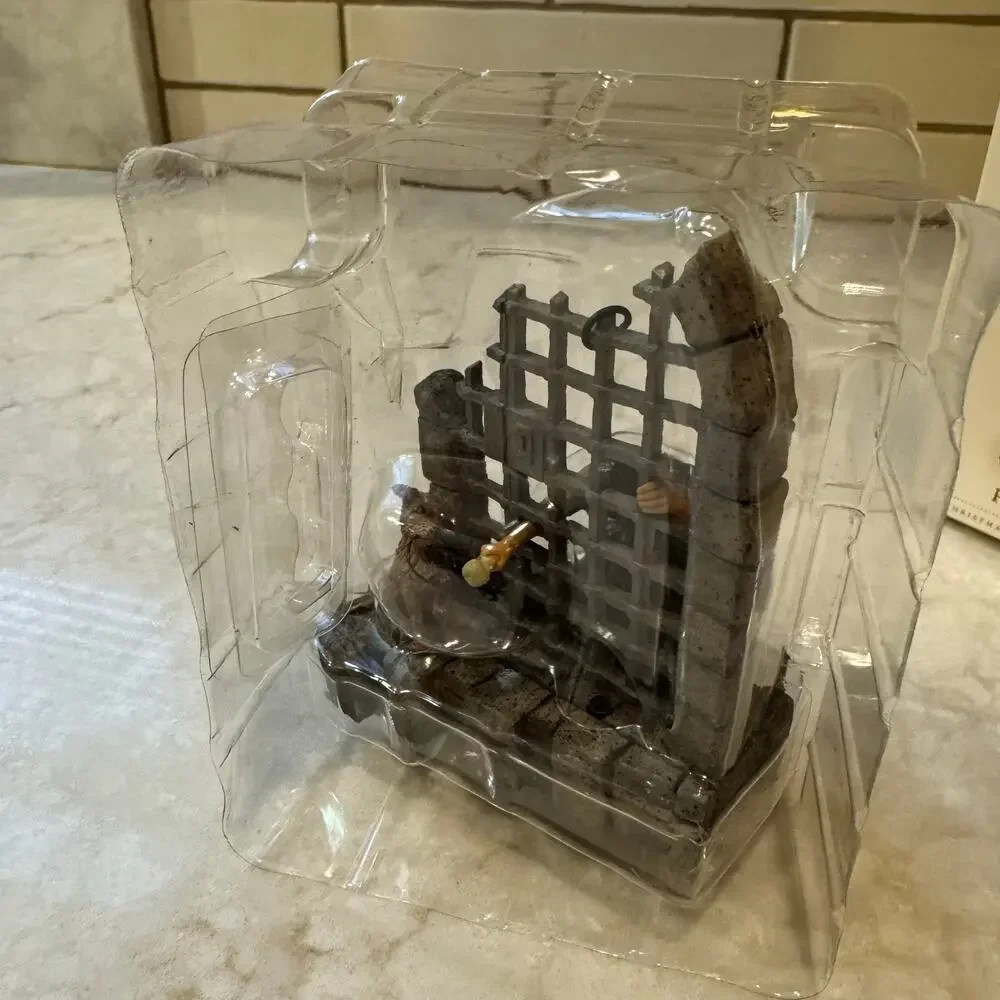 2006 Hallmark Keepsake Pirates of the Caribbean Magic Ornament QXD6376 w/‎ Box